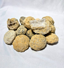 Load image into Gallery viewer, BYO Geode