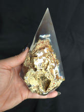Load image into Gallery viewer, Agate Diamond
