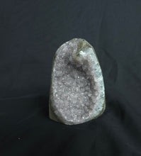 Load image into Gallery viewer, Amethyst Cut Base 360
