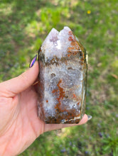 Load image into Gallery viewer, Amethyst Druze Tower
